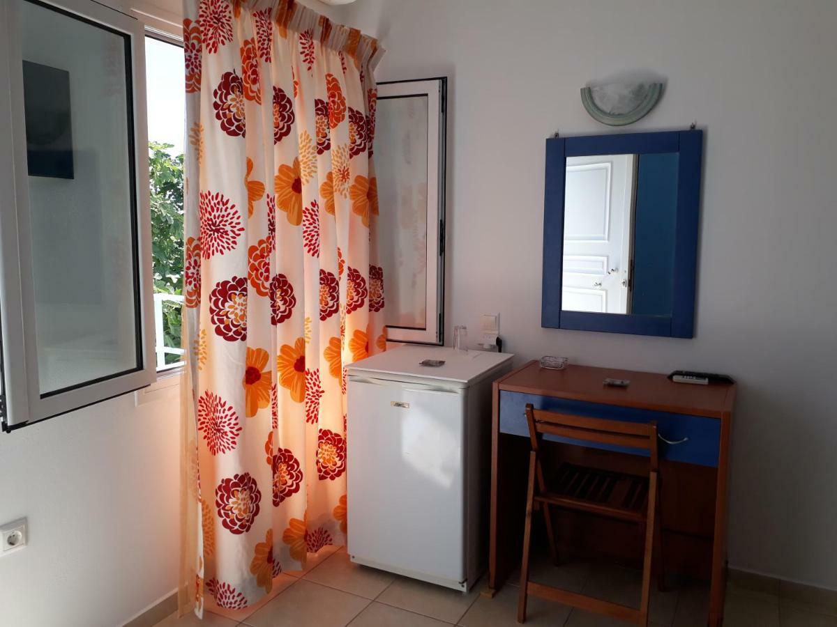 Iremia Rooms Adamantas  Exteriör bild